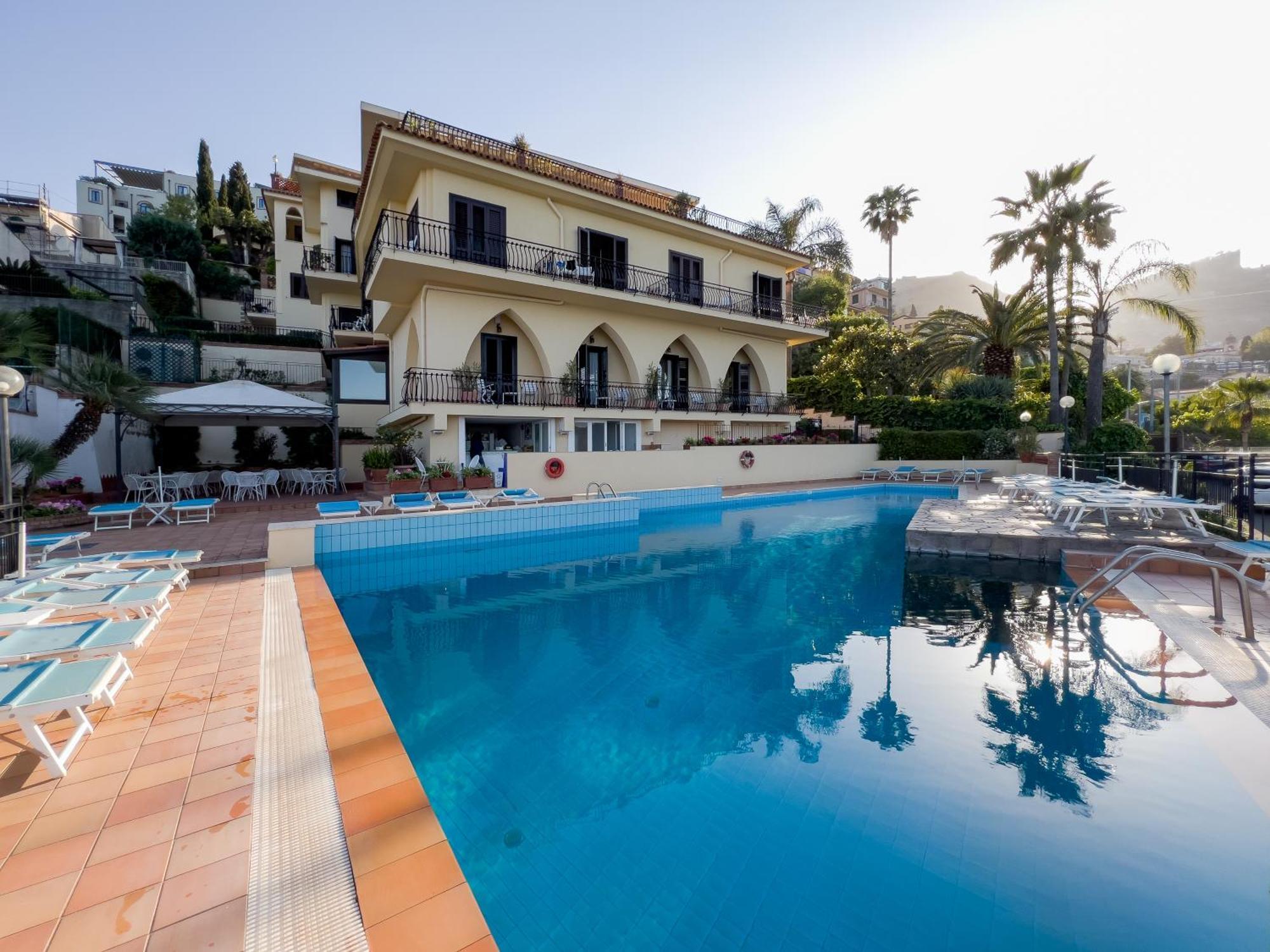 Hotel Sirius Taormina Dış mekan fotoğraf