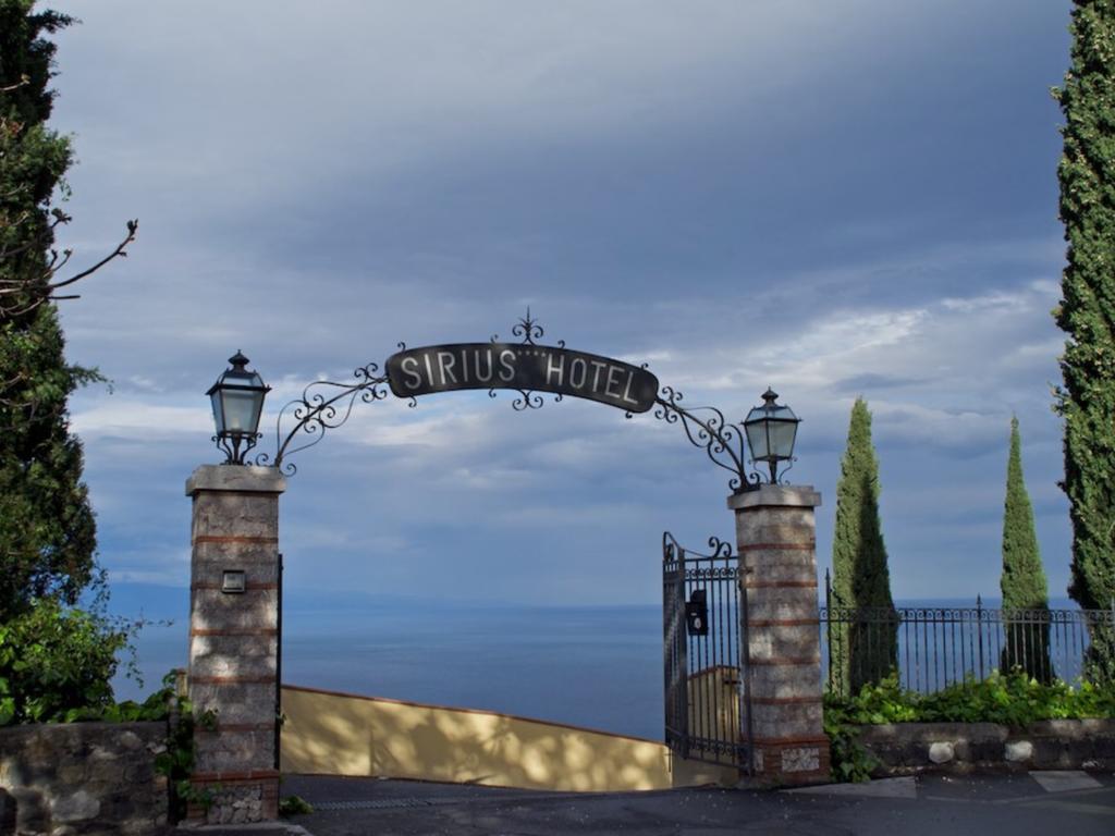 Hotel Sirius Taormina Dış mekan fotoğraf